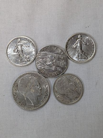 Francia. Set di monete d'argento composto da una m
