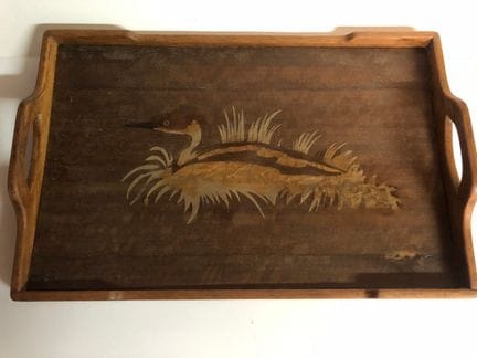 Vassoio da portata in legno con decorazione in int