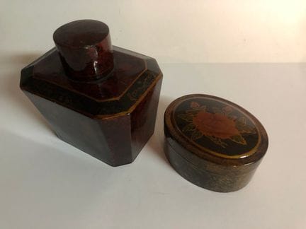 ASIEN Set aus lackiertem, gekochtem Karton, besteh