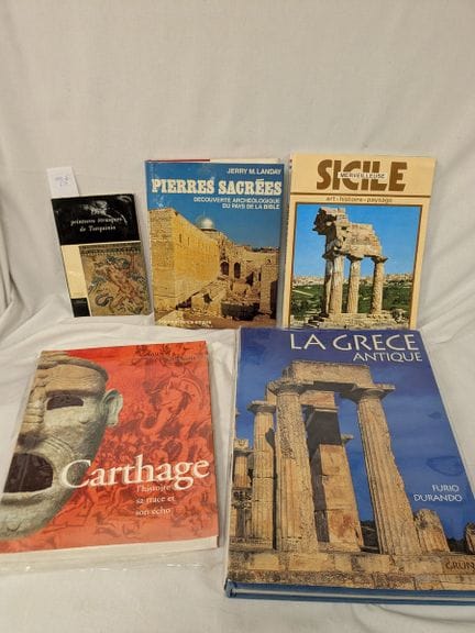 Lote de 5 libros sobre arquitectura y arqueología,