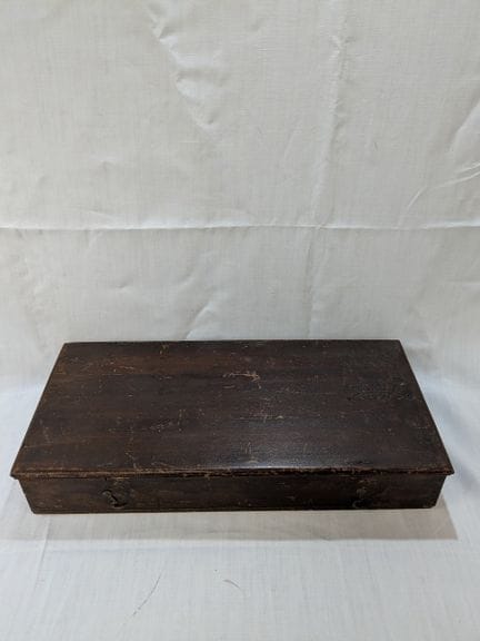 Vecchio cofanetto in legno per pastelli MACLEROCHE