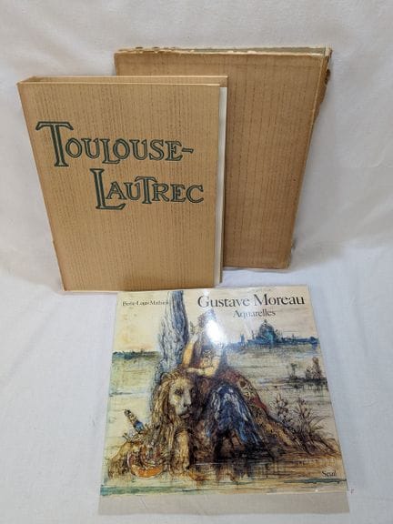 Lot comprenant un recueil de reproductions de Toul