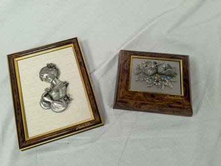 Set in legno e peltro composto da: una scatola e u