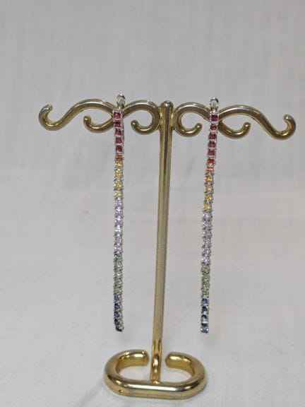 Paire de pendants d'oreilles en argent, pavés de p