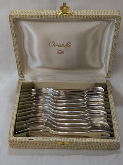 CHRISTOFLE Set mit 12 Krustentiergabeln aus versil