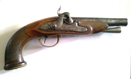 Pistolet de fabrication fin XVIII° début XIX°, tra
