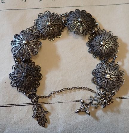 Bracciale in argento filigranato con maglie a form