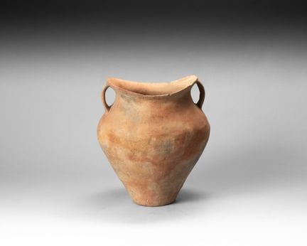 Large red terracotta jar, known as “saddle-shaped,