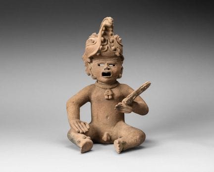 Statuette in sitzender Haltung, die rechte Hand au