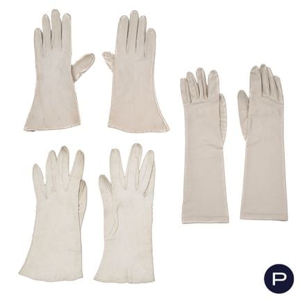 ISOTONER, UNKNOWN BRAND  - PAIR OF GLOVES
THREE PA