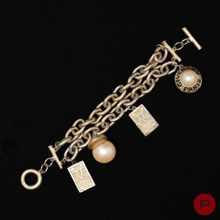 GIVENCHY - BRACCIALE
METALLO DORATO, PERLA/E SINTE