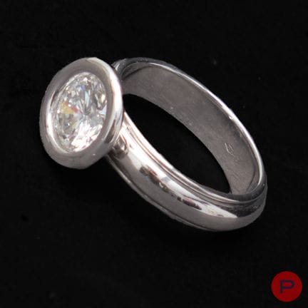ANONIMO - ANELLO
ORO BIANCO 18 CARATI (750/1000), 