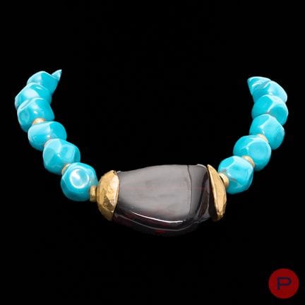 ANONIMO - COLLANA
RESINA, METALLO DORATO
TRACCE DI