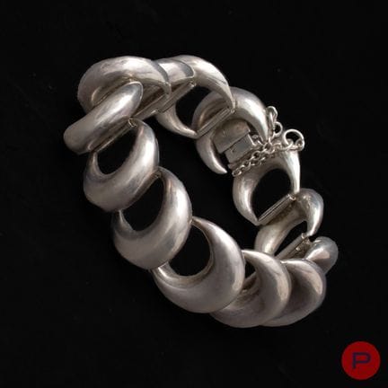 ANTONIO BELGIORNO- BRACELET
ARGENT
SIGNÉ(E)(S)
POI