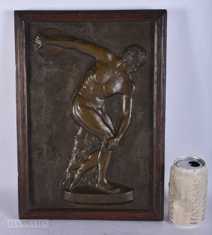 EIN WUNDERSCHÖNES BRONZERELIEF IM STIL DER GRAND T