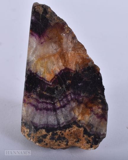 Ein geschnitzter „Blue John“-Felsbrocken aus Derby