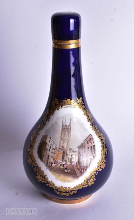 Flaschenvase aus Derby mit Deckel, bemalt mit eine