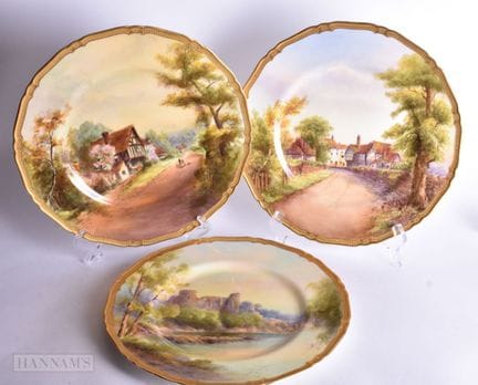 Teller von Royal Worcester mit einem Motiv von Tew