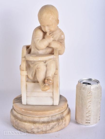 EINE ART-DECO-FIGUR AUS MARMOR UND ALABASTER, DARS