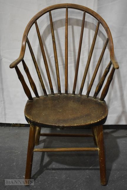 CHAISE PRIMITIVE DU XVIIIe SIÈCLE EN BOIS DE FRUIT