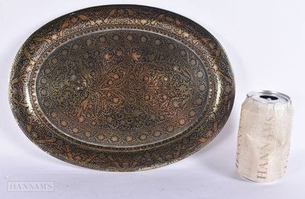 AN INDIAN NIELLO INLAID OVAL DISH decorated with b