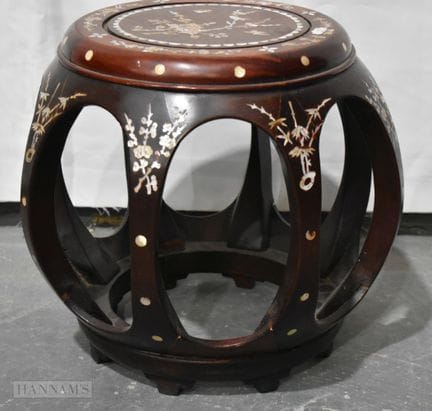 A CHINESE MOTHER OF PEARL INLAID HARDWOOD STAND. 3