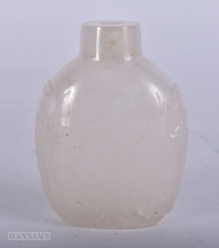 BOUTEILLE À TABAC CHINOISE DU XIXe SIÈCLE EN CRIST
