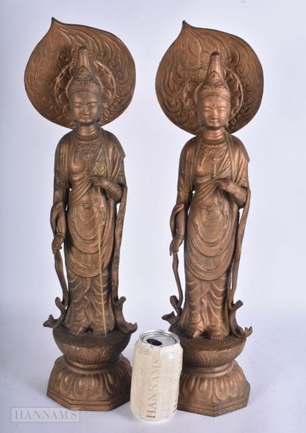 A LARGE PAIR OF LATE 19TH CENTURY JAPANESE LACQUER