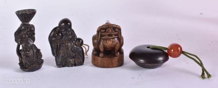 A 19TH CENTURY JAPANESE MEIJI PERIOD CARVED HORN N