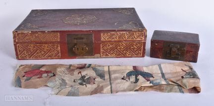 CAJA CHINA DE CUERO REPTILADO Y DORADO DE PRINCIPI