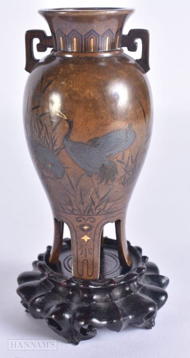 A FINE 19TH CENTURY JAPANESE MEIJI PERIOD BRONZE C