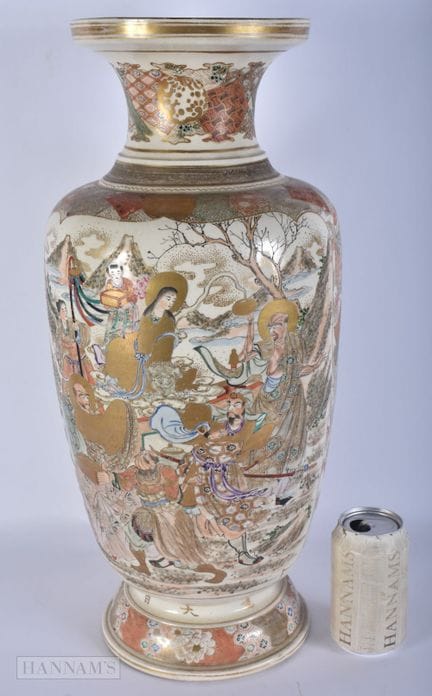 A LARGE 19TH CENTURY JAPANESE MEIJI PERIOD SATSUMA
