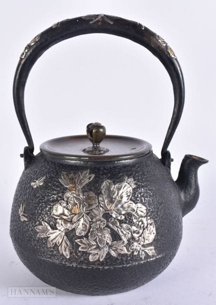 A LATE 19TH CENTURY JAPANESE MEIJI PERIOD SILVER I