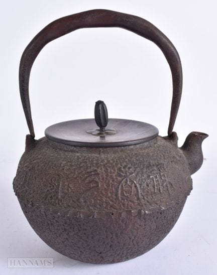 A 19TH CENTURY JAPANESE MEIJI PERIOD IRON TETSUBIN