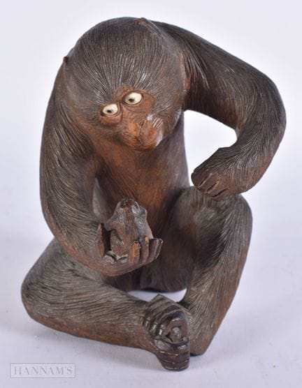 A LATE 19TH CENTURY JAPANESE MEIJI PERIOD CARVED B