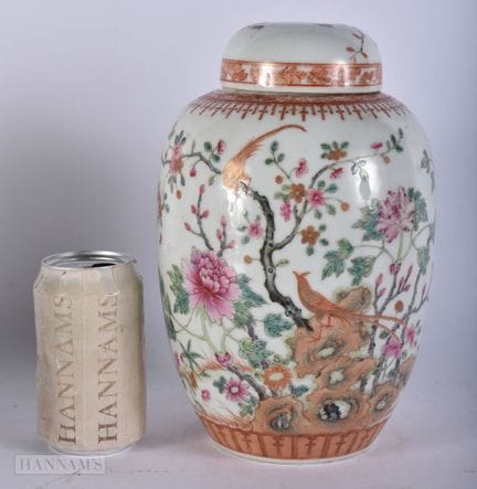 JARRA CHINA DE PORCELANA «FAMILLE ROSE» CON TAPA, 