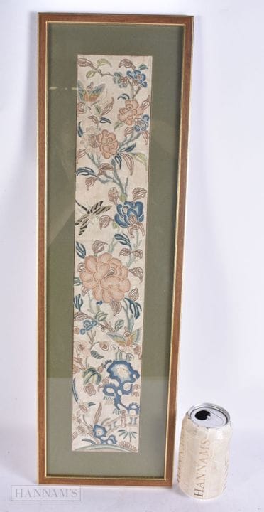 A MID 19TH CENTURY CHINESE SILK EMBROIDERED FLORAL