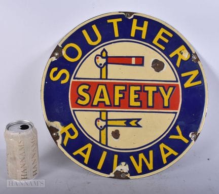 A SOUTHERN RAILWAY ENAMEL ADVERTISING SIGN. 32 cm 