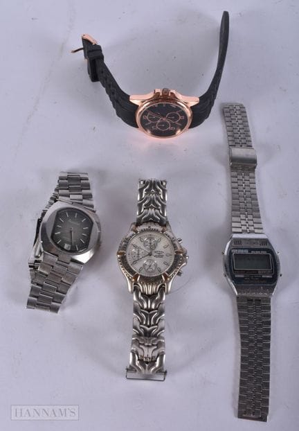 CUATRO RELOJES DE MUÑECA, incluido un Rotary. Sin 