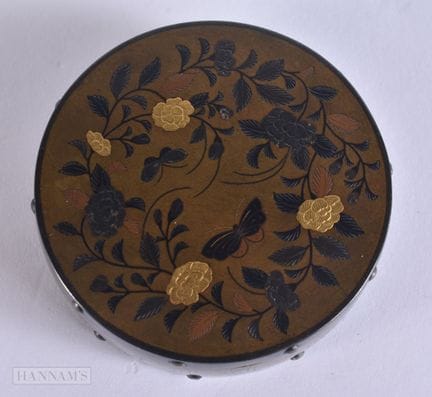 A 19TH CENTURY JAPANESE MEIJI PERIOD BRONZE AND MI