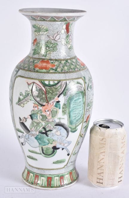 A CHINESE REPUBLIC PERIOD FAMILLE VERTE PORCELAIN 
