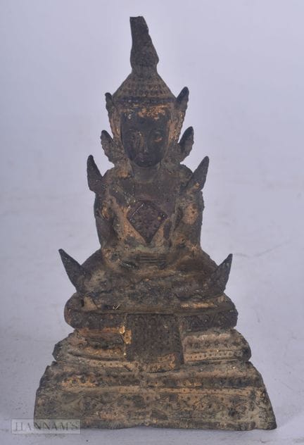 UN BOUDDHA THAÏLANDAIS ANTIQUE EN BRONZE. 12 cm de