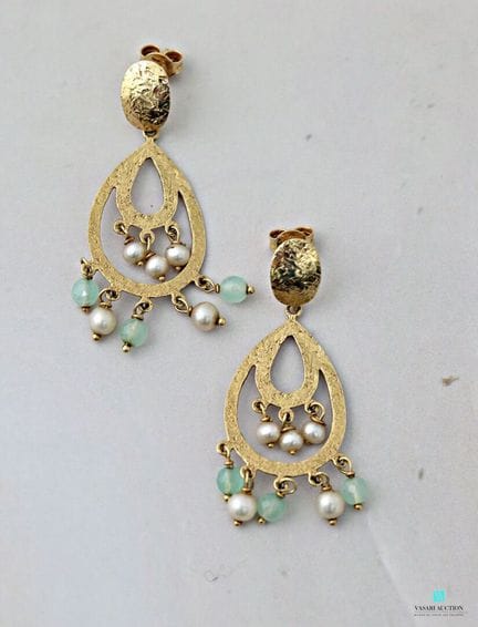 Paire de pendants d'oreilles en or jaune 750 milli