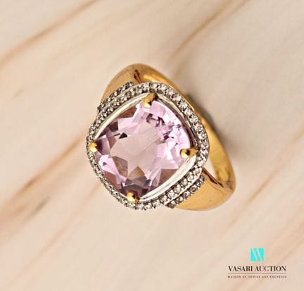 Bague en argent doré 925 millièmes ornée d'une amé