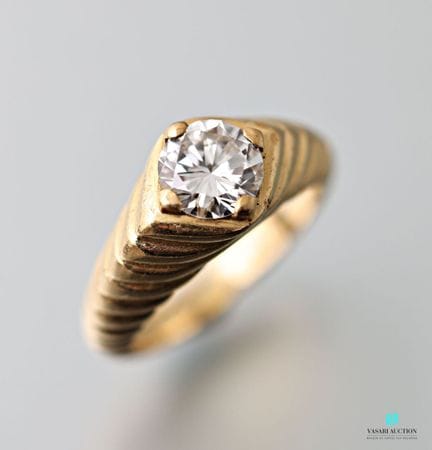 Van Cleef and Arpels monture, bague de petit doigt