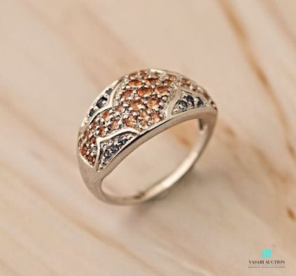 Bague en argent 925 millièmes orné d'un pavage de 