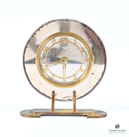 LANCEL Paris 
Orologio con funzione sveglia; il qu