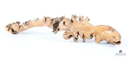 Sujet poisson en loupe de bois sculpté 
Travail in