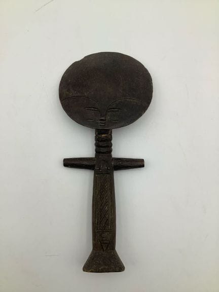 Fertility doll from Ghana.
Some parts are missing.