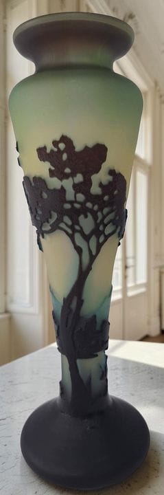 Elegante vaso in vetro multistrato con decorazione